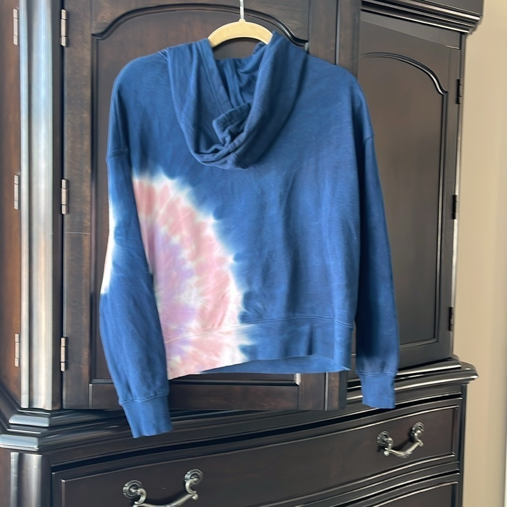 Wildfox sweatshirt - Picture 7 of 8